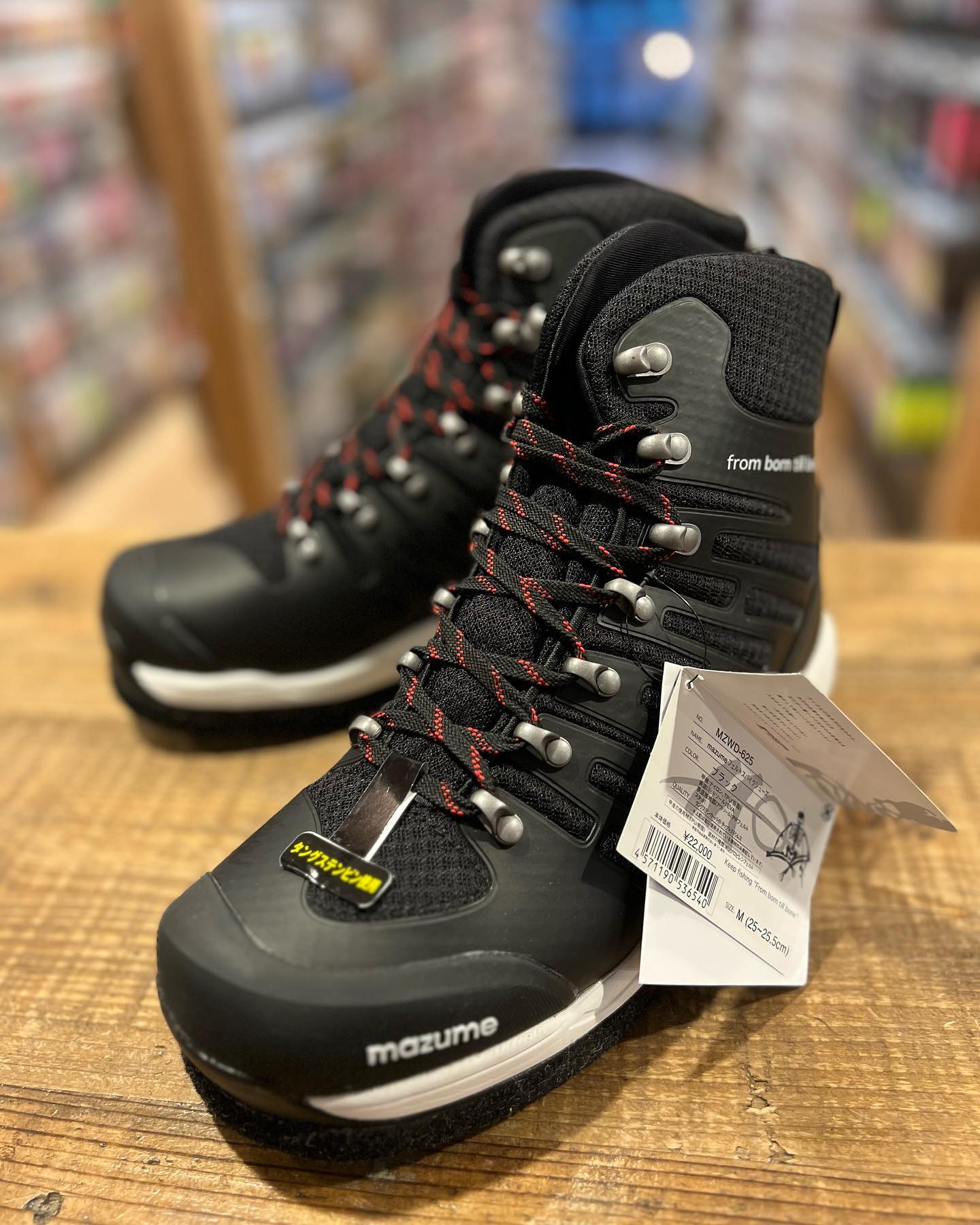 オレンジブルー フットウェア マズメ フェルトスパイクシューズ 3L ブラック MZWD-692