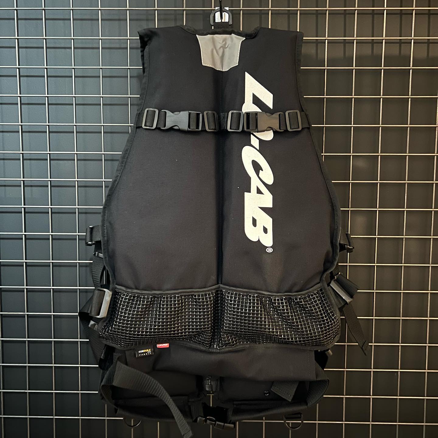 LO-CAB INTERNATIONAL 【Rock Fishing Vest Ver.2.0】新入荷