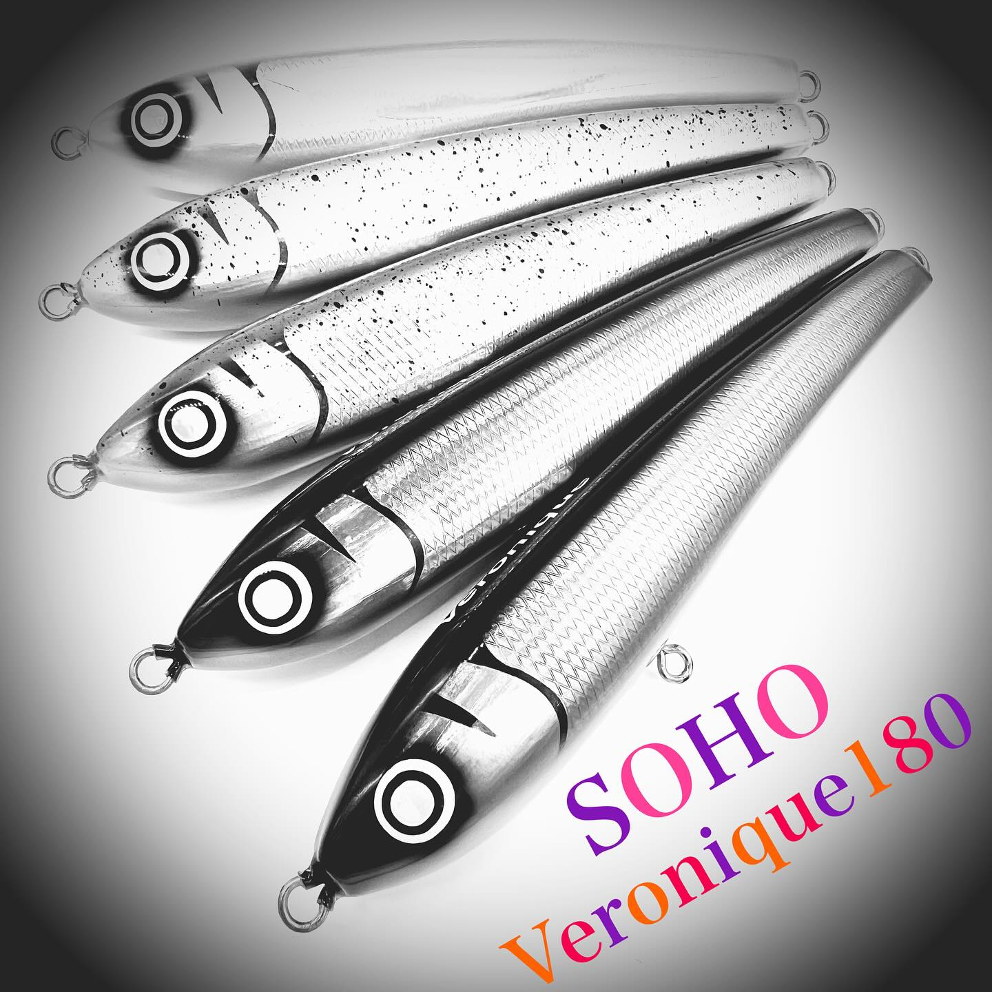 SOHOより【Veroniqu180】入荷しました〜🤗Veroniqueシリーズは、チェイスしてきた魚にスイッチをいれたく自走し、シャープなスライドアクションに磨きをかけて仕上げたスティックベイト！